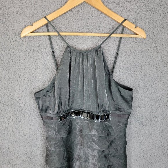 Elegant Gray Sleeveless Dress - Picture 2 of 12